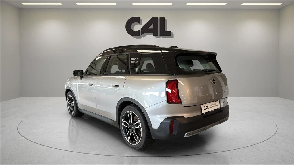 Mini Countryman E EL Classic Trim M 204HK 5d Aut. - Image 3