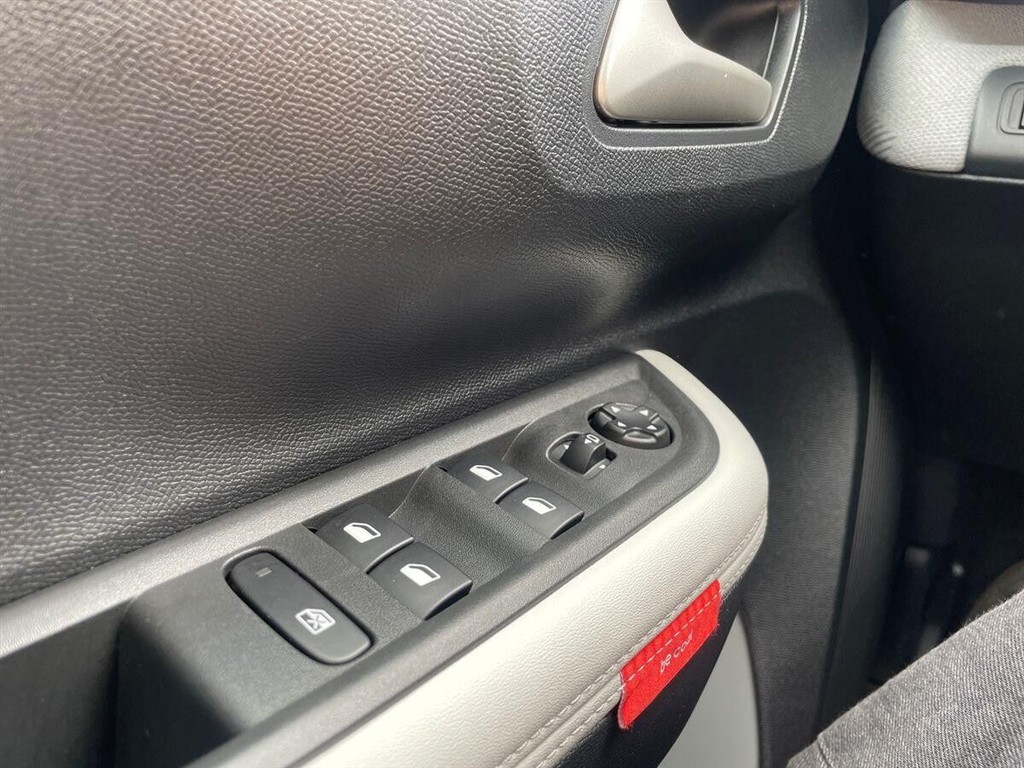 Citroën e-C3 Aircross EL Max 113HK 5d Aut. - Image 23