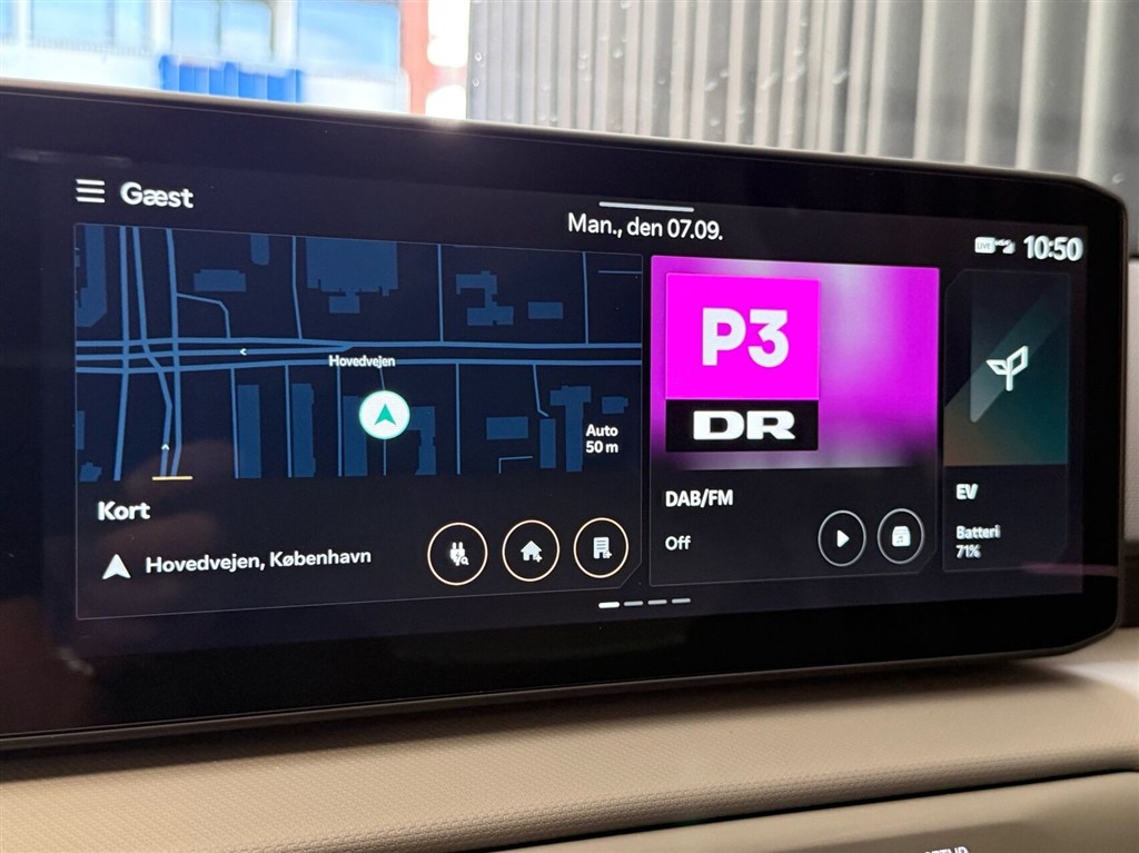 Kia EV4 Standard Range Access 204HK 5d Aut. - Image 7