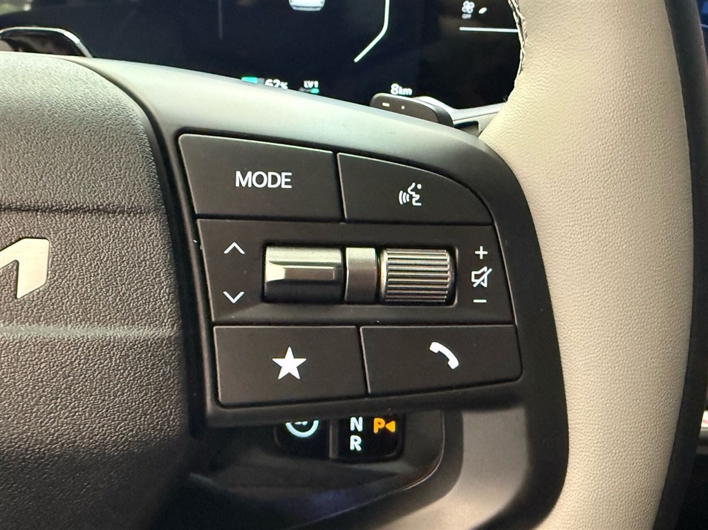 Kia EV4 Standard Range Access 204HK 5d Aut. - Image 7
