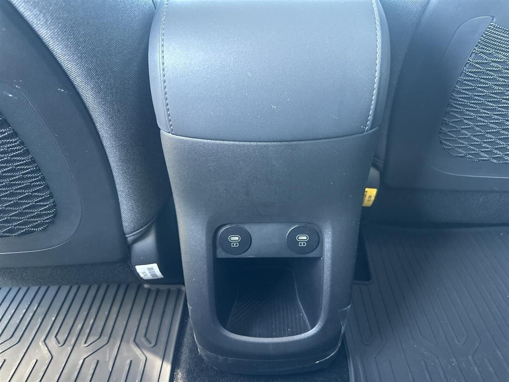 Hyundai Ioniq 5 Electric 84 kWh Ultimate 229HK 5d Aut. - Image 16