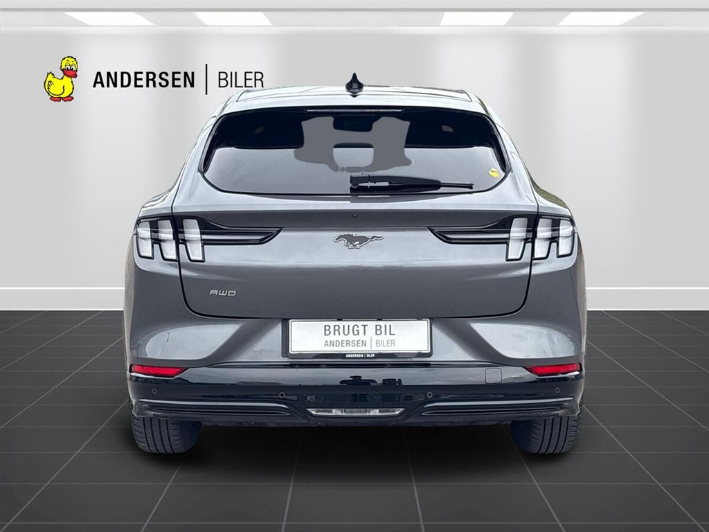 Ford Mustang Mach-E EL UR Premium AWD 351HK 5d Aut. - Image 9
