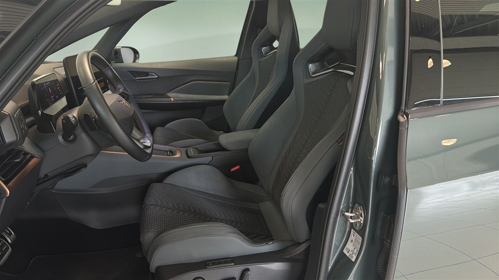 Cupra Born EL VZ 326HK 5d Aut. - Image 5
