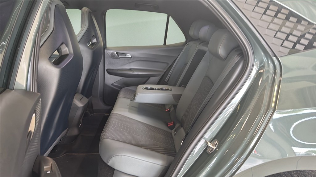 Cupra Born EL VZ 326HK 5d Aut. - Image 6
