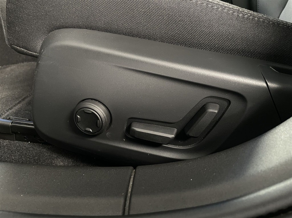 Polestar 2 EL SRSM 272HK 5d Aut. - Image 13