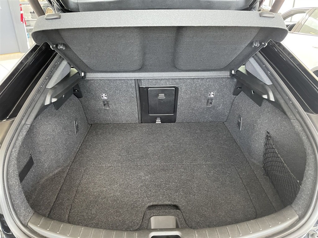 Polestar 2 EL SRSM 272HK 5d Aut. - Image 12