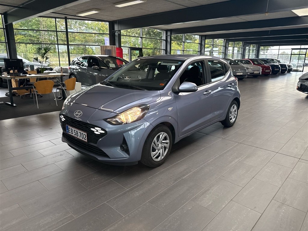 Hyundai i10 1,0 Advanced 67HK 5d - Image 2