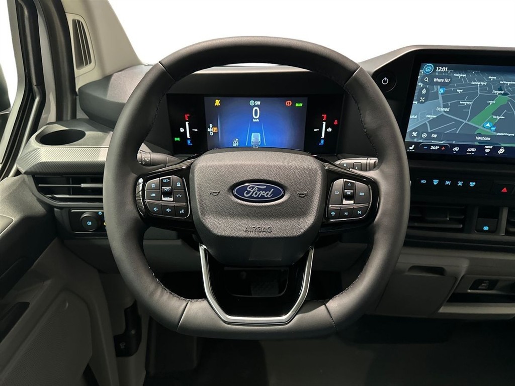 Ford E-Transit Custom 320 L2H1 EL Trend 218HK Van Aut. - Image 7