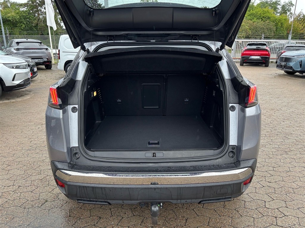 Peugeot 3008 1,6 PureTech Plugin-hybrid Selection Sport EAT8 225HK 5d 8g Aut. - Image 6