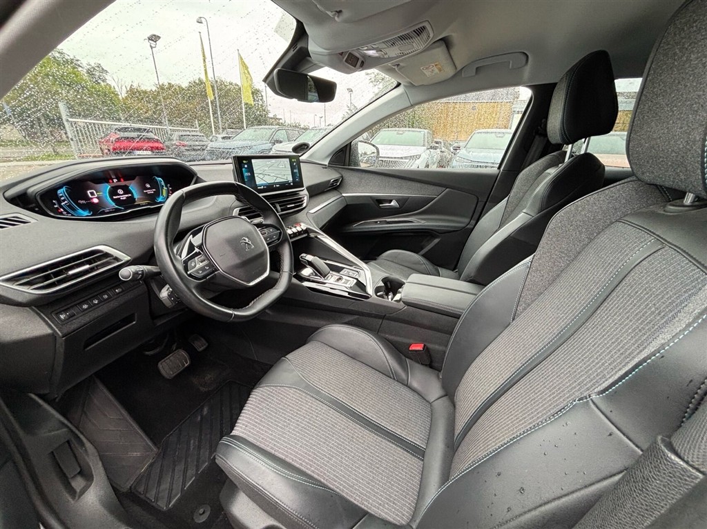 Peugeot 3008 1,6 PureTech Plugin-hybrid Selection Sport EAT8 225HK 5d 8g Aut. - Image 9