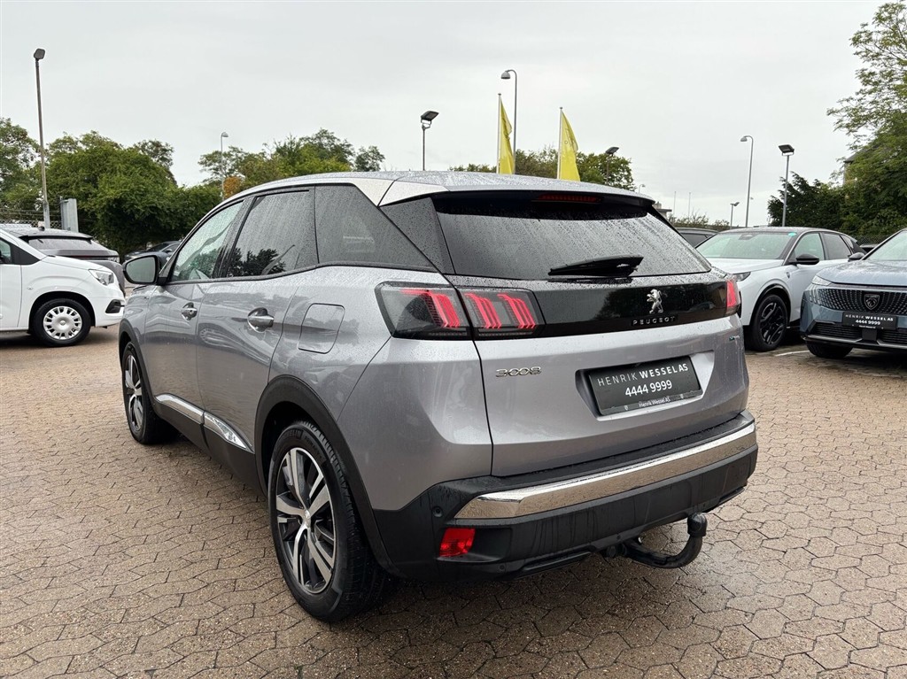 Peugeot 3008 1,6 PureTech Plugin-hybrid Selection Sport EAT8 225HK 5d 8g Aut. - Image 3