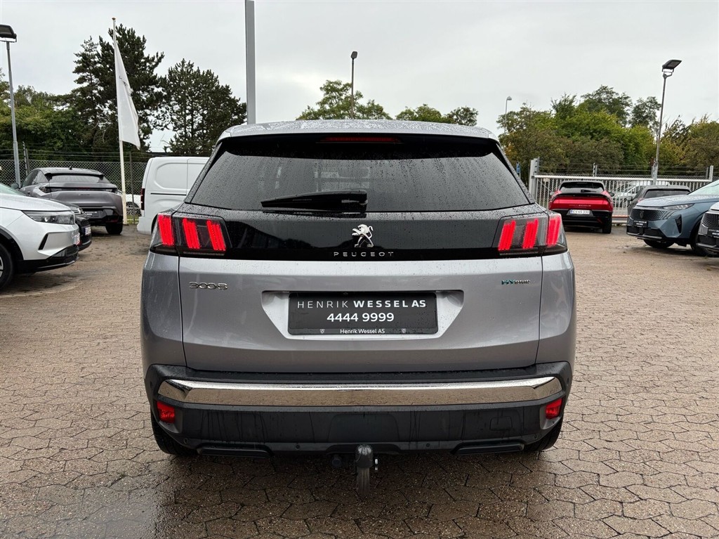 Peugeot 3008 1,6 PureTech Plugin-hybrid Selection Sport EAT8 225HK 5d 8g Aut. - Image 4