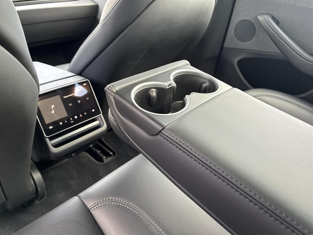 Tesla Model 3 EL 283HK Aut. - Image 10