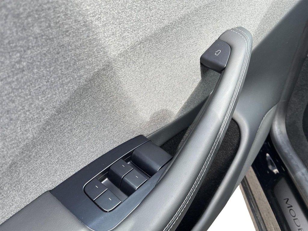 Tesla Model 3 EL 283HK Aut. - Image 12