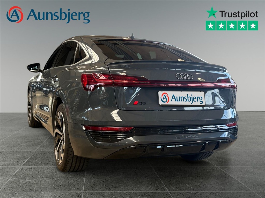 Audi Q8 Sportback 50 E-tron S Line Quattro 340HK 5d Aut. - Image 3