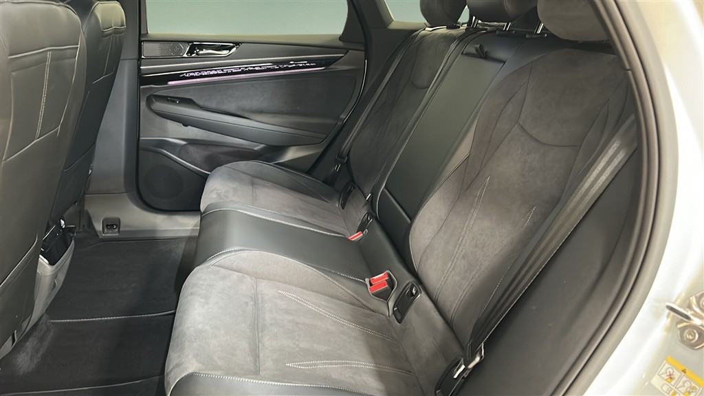 VW ID.7 Tourer EL Style S+ 286HK Stc Aut. - Image 7