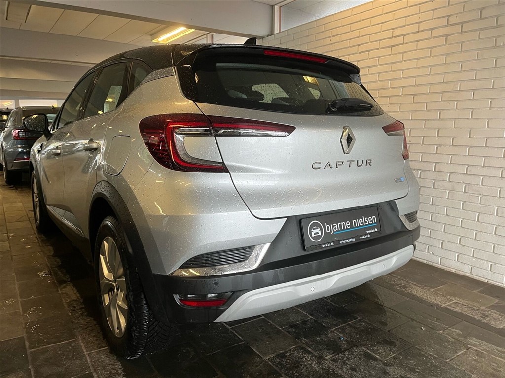 Renault Captur 1,6 E-TECH Plugin-hybrid Intens 160HK 5d Aut. - Image 2