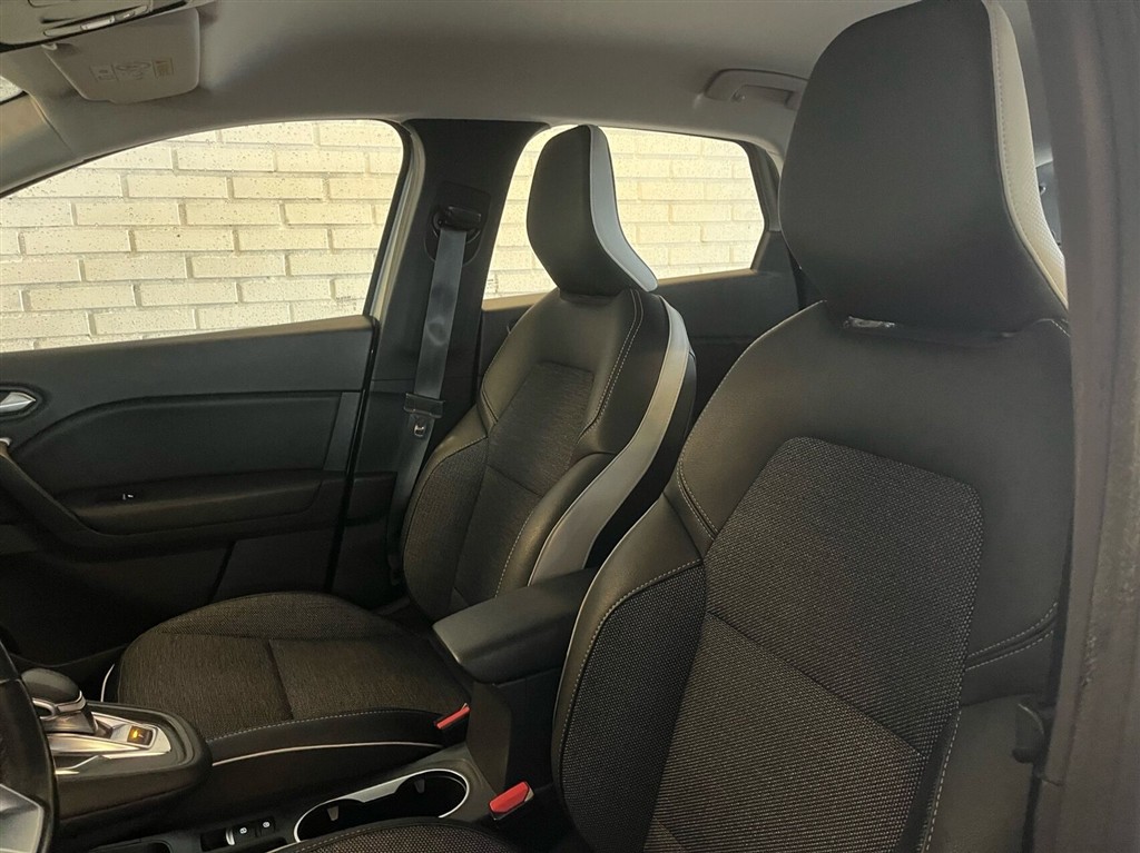 Renault Captur 1,6 E-TECH Plugin-hybrid Intens 160HK 5d Aut. - Image 3