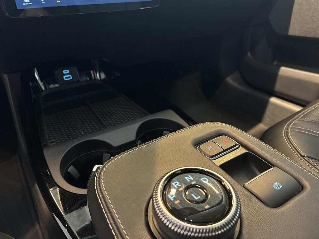 Ford Mustang Mach-E EL UR Premium 294HK 5d Aut. - Image 18