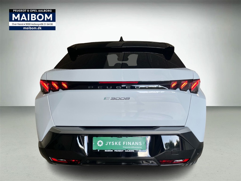 Peugeot e-3008 EL GT Pack 210HK 5d Aut.