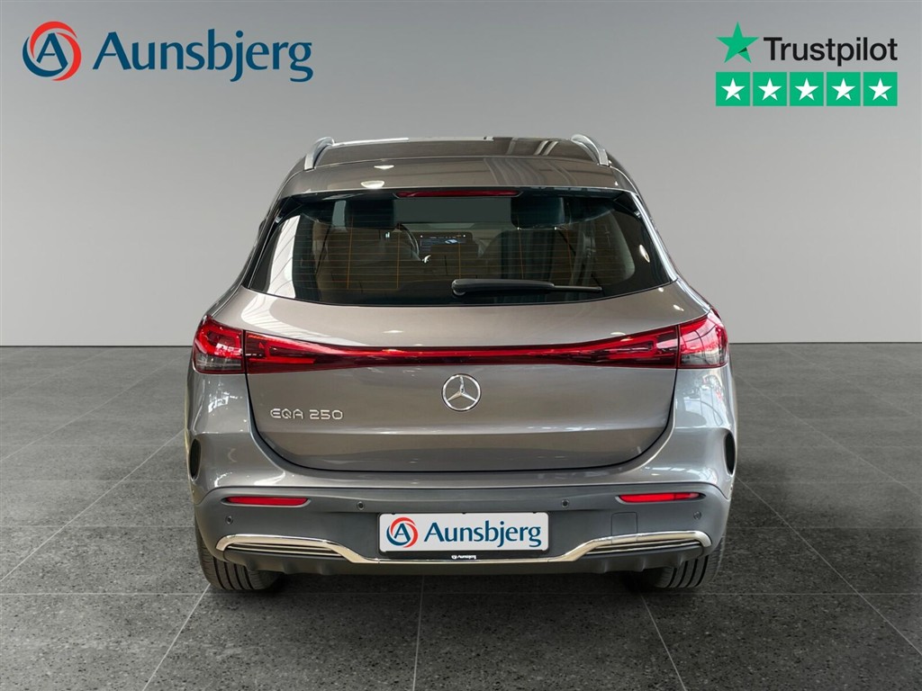 Mercedes-Benz EQA 250 EL 190HK 5d Aut. - Image 4