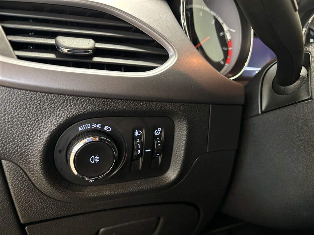 Opel Astra 1,4 Turbo ECOTEC DI Enjoy Start/Stop 150HK 5d 6g Aut. - Image 7