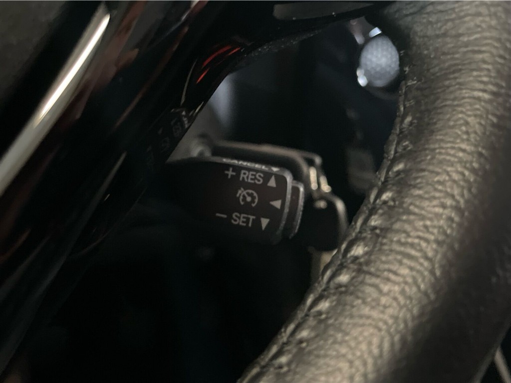 Peugeot 108 1,0 e-Vti Allure+ 72HK 5d - Image 10