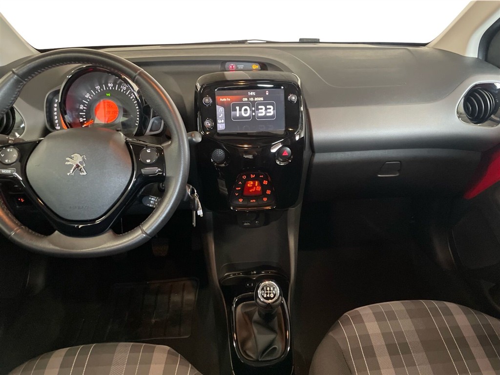 Peugeot 108 1,0 e-Vti Allure+ 72HK 5d - Image 15