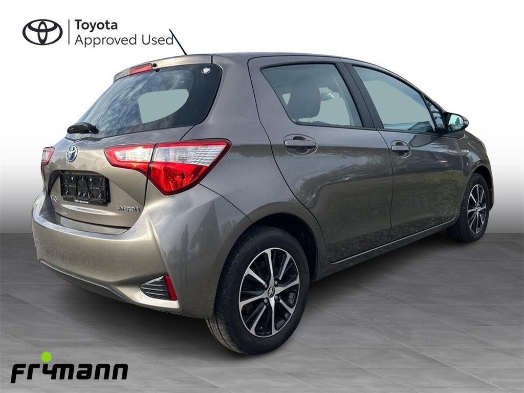 Toyota Yaris 1,5 Hybrid H2 E-CVT 100HK 5d Trinl. Gear - Image 6