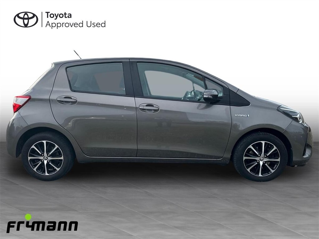 Toyota Yaris 1,5 Hybrid H2 E-CVT 100HK 5d Trinl. Gear - Image 8