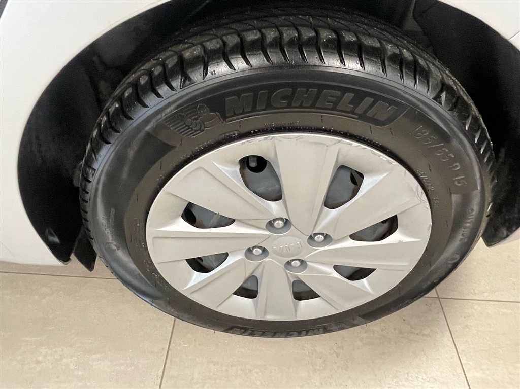 Kia Rio 1,0 T-GDI Collection 100HK 5d - Image 18