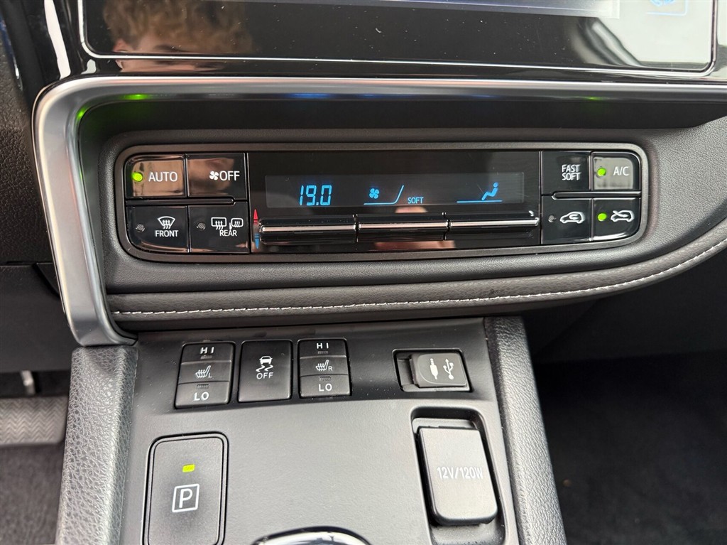 Toyota Auris 1,8 Hybrid H2 Comfort 136HK 5d Aut. - Image 11
