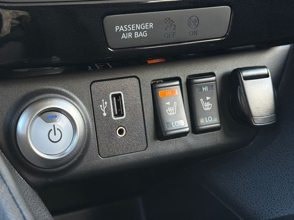 Nissan Leaf EL Acenta 40 kWh 150HK 5d Aut. - Image 21
