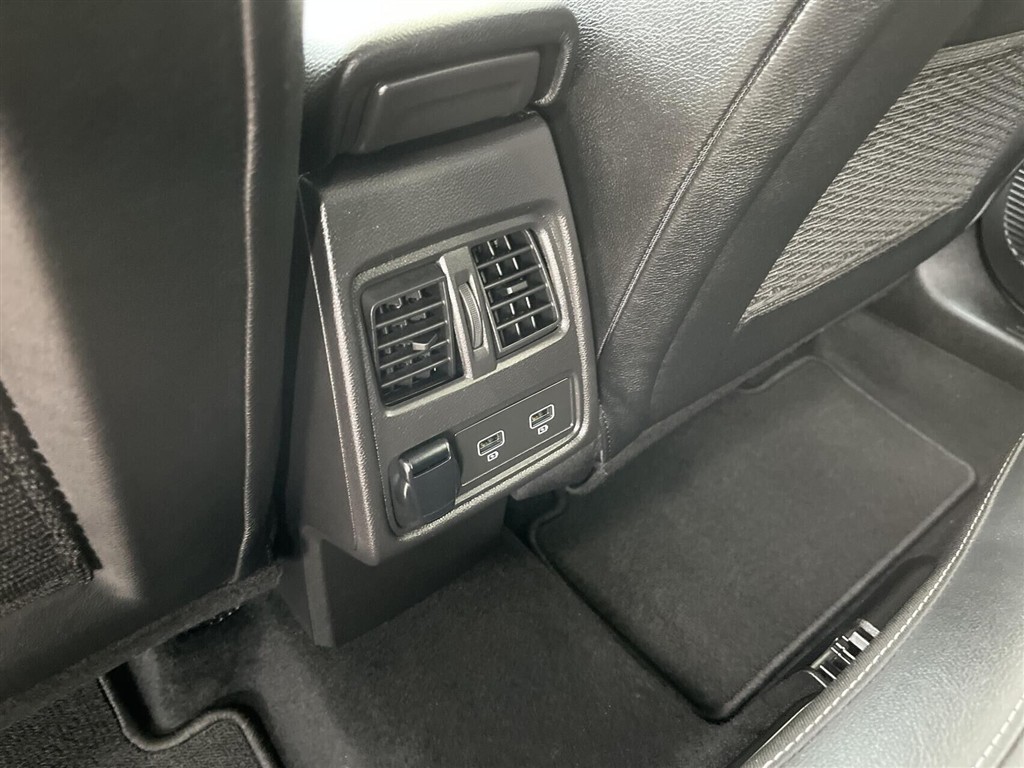 Renault Captur 1,6 E-TECH Plugin-hybrid Intens 160HK 5d Aut. - Image 13