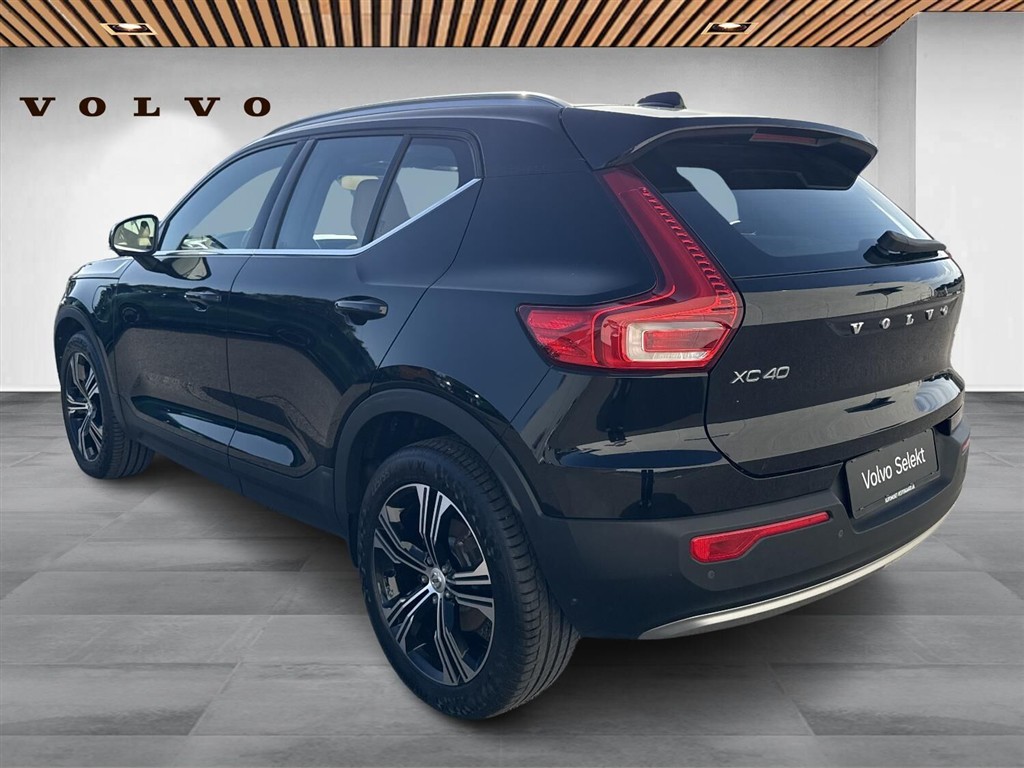 Volvo XC40 1,5 T5 Recharge Plugin-hybrid Inscription 262HK 5d 7g Aut. - Image 2