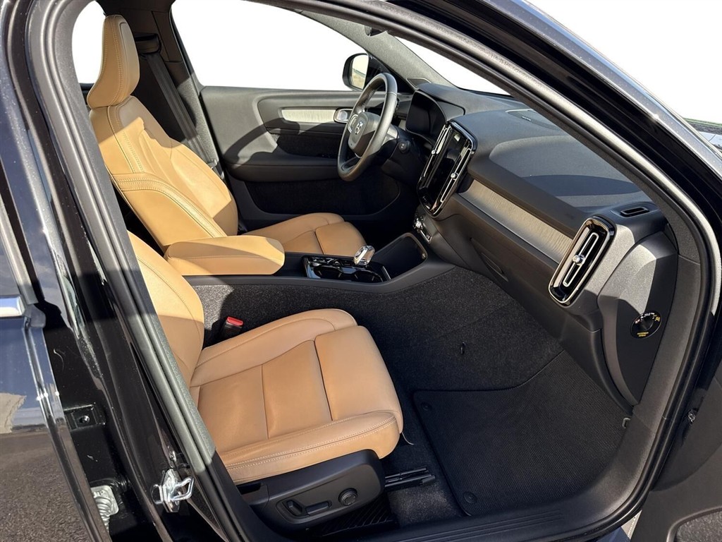 Volvo XC40 1,5 T5 Recharge Plugin-hybrid Inscription 262HK 5d 7g Aut. - Image 5