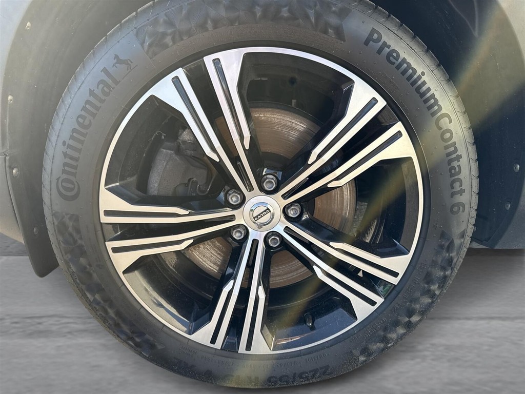 Volvo XC40 1,5 T5 Recharge Plugin-hybrid Inscription 262HK 5d 7g Aut. - Image 10