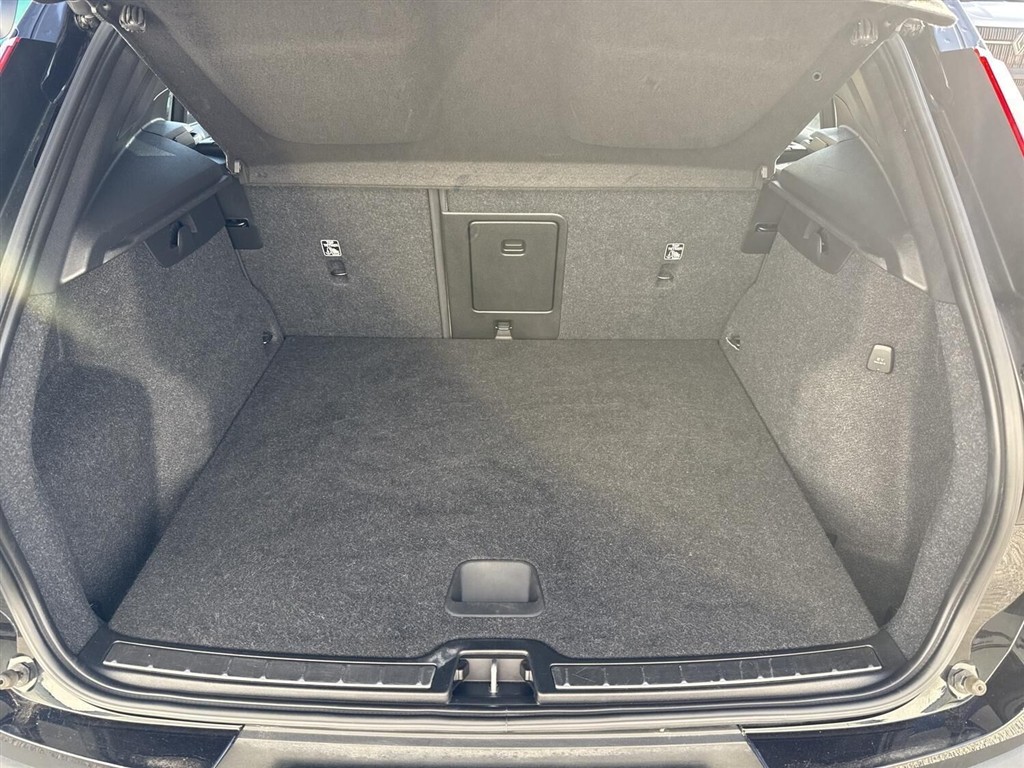 Volvo XC40 1,5 T5 Recharge Plugin-hybrid Inscription 262HK 5d 7g Aut. - Image 14