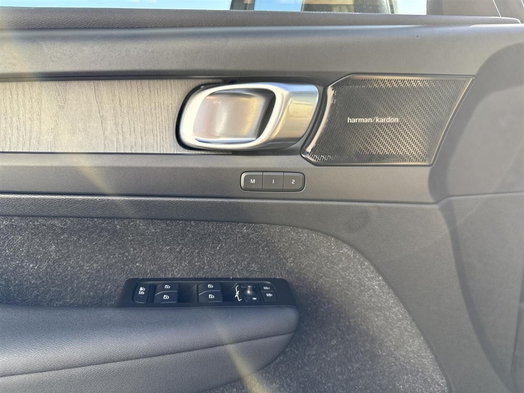 Volvo XC40 1,5 T5 Recharge Plugin-hybrid Inscription 262HK 5d 7g Aut. - Image 16