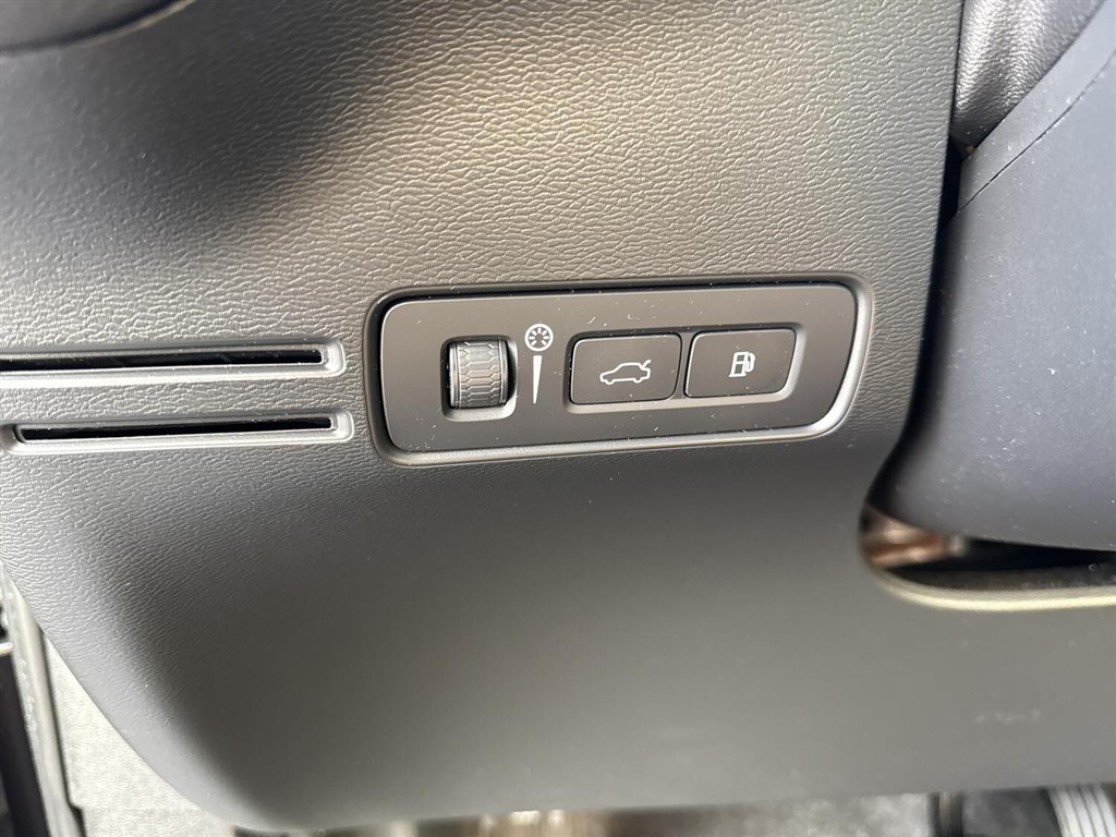 Volvo XC40 1,5 T5 Recharge Plugin-hybrid Inscription 262HK 5d 7g Aut. - Image 18