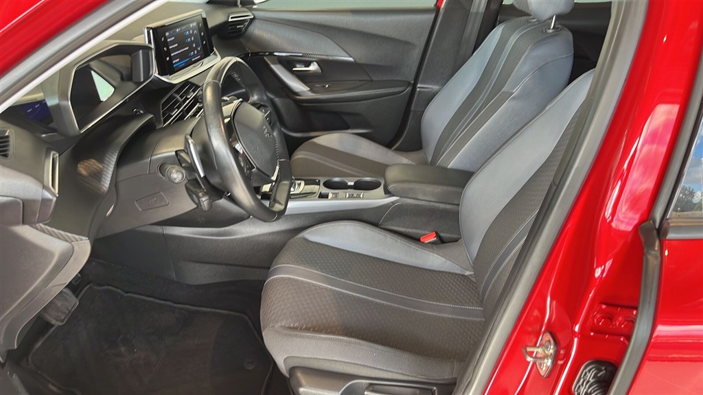 Peugeot 2008 1,2 PureTech Edition 210+ EAT8 130HK 5d 8g Aut. - Image 6