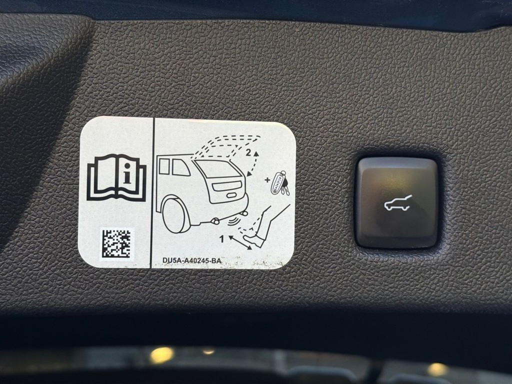 Ford Kuga 2,5 Plugin-hybrid Titanium X CVT 225HK 5d Trinl. Gear - Image 10