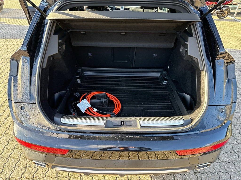 DS DS7 Crossback 1,6 E-Tense Plugin-hybrid Performance Line Pack EAT8 225HK 5d 8g Aut. - Image 18