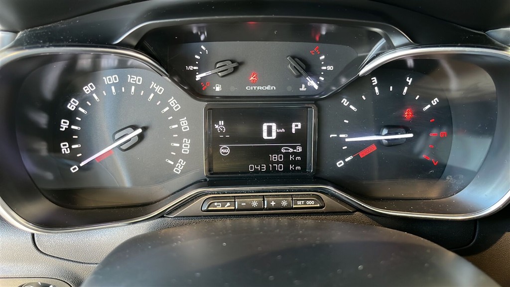 Citroën C3 1,2 PureTech VTR Sport EAT6 start/stop 110HK 5d 6g Aut. - Image 11