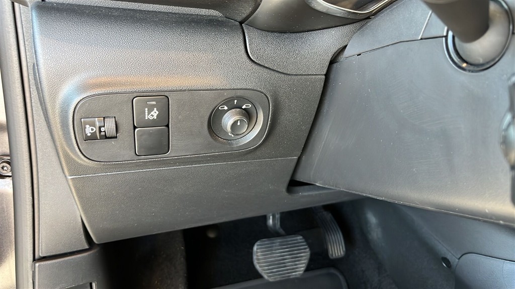 Citroën C3 1,2 PureTech VTR Sport EAT6 start/stop 110HK 5d 6g Aut. - Image 14