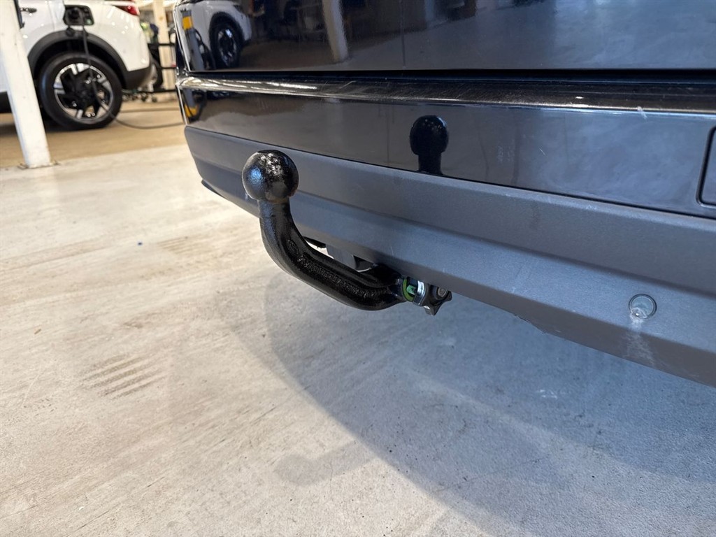 Ford S-Max 2,5 HEV Hybrid Titanium CVT 190HK 8g Aut. - Image 8