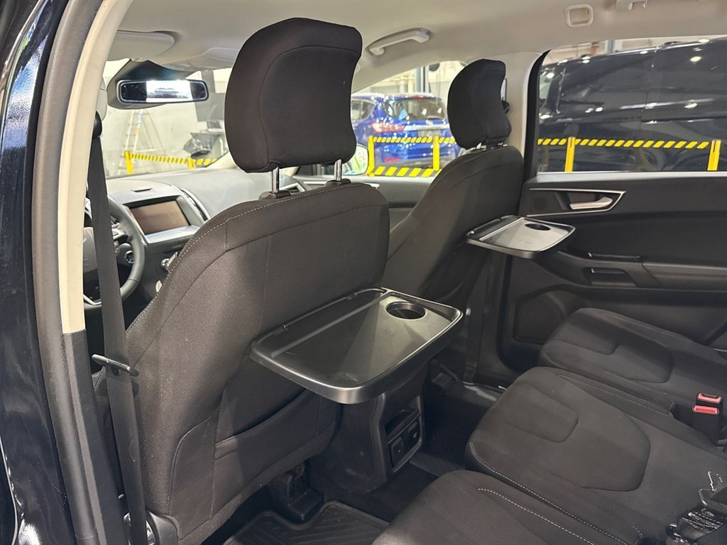 Ford S-Max 2,5 HEV Hybrid Titanium CVT 190HK 8g Aut. - Image 13
