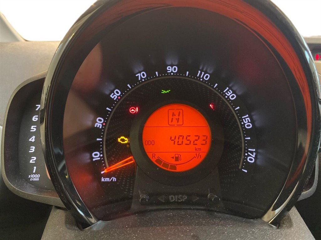 Toyota Aygo 1,0 VVT-I X-Press X-Shift 72HK 5d Aut. - Image 13