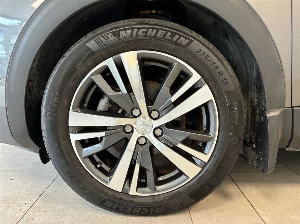 Peugeot 5008 1,5 BlueHDi Allure Pack EAT8 130HK 5d 8g Aut. - Image 2