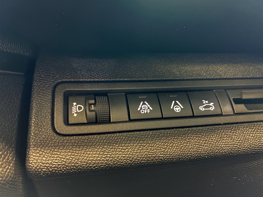 Peugeot 5008 1,5 BlueHDi Allure Pack EAT8 130HK 5d 8g Aut. - Image 11